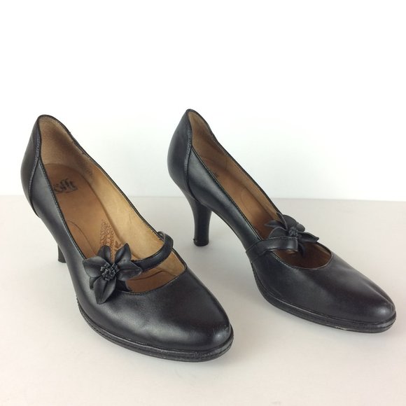 Sofft Shoes - Sofft Black Leather Mary Jane Flower Heels Sz 9